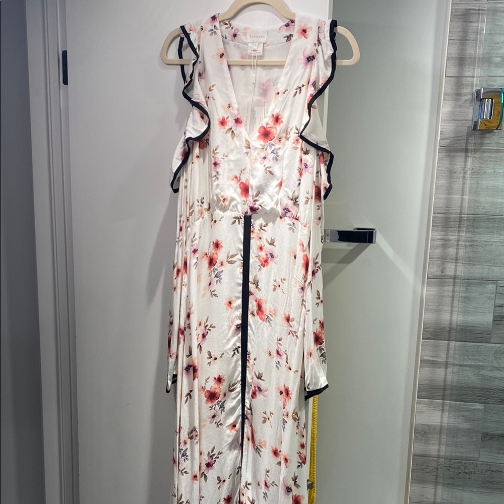 Foxiedox size small Floral Sleeveless Maxi Dress brand new with tags fully lined